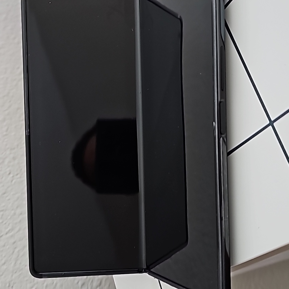 Samsung Z Fold 2